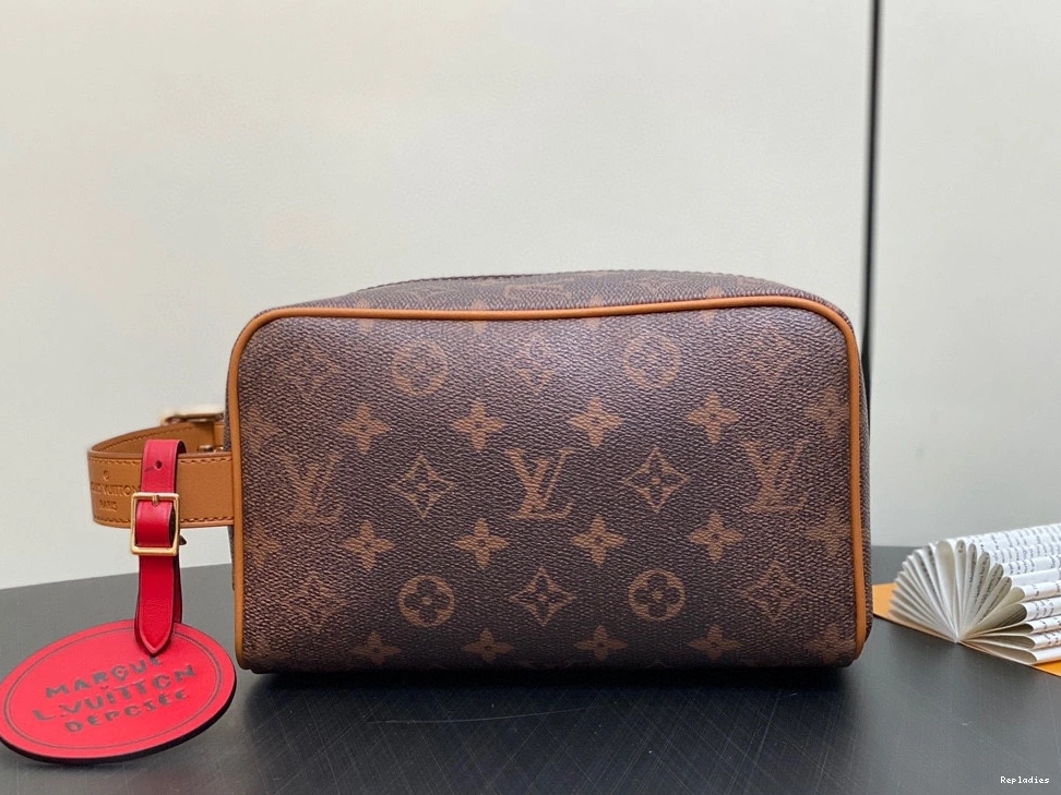 Cheap bag-23*13*12CM DOPP LOUIS LOCKER KIT VUITTON 0711